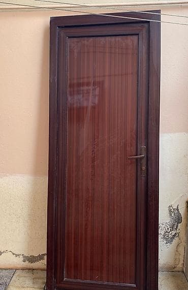 Taxta görünümlü iç qapı – tam dəst - Material: MDF/laminat örtüklü