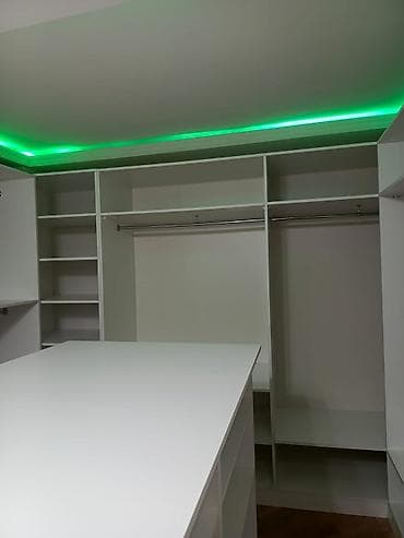 Ağ rəngdə modul tipli qarderob sistemi alın razı qalın - Otaq tipli