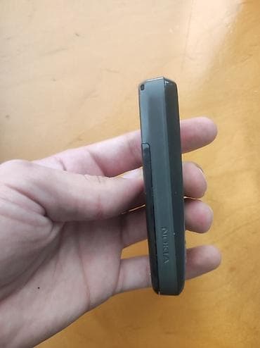 kalonkalar ses: Nokia düyməli mobil telefon Xüsusiyyətlər: - Kompakt, yüngül korpus; — 2