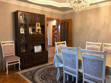 merkez: Bakı, 4 otaqlı, Köhnə tikili, m. Xalqlar Dostluğu, 120 kv. m — 1