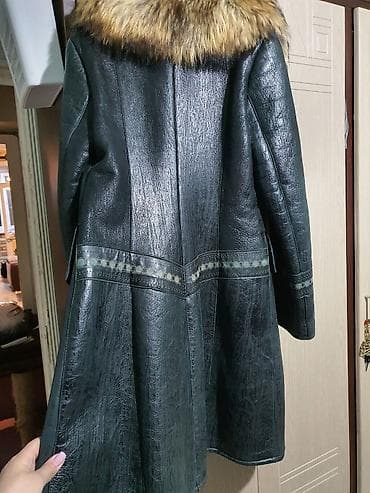 uzdeki sizanaqlar ucun maz: Qadın dəridən kürk paltosu - Material: xaricdə teksturalı qara rəngli — 3