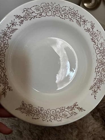 Boşqablar, rəng - Ağ, Keramika, Rusiya — 1