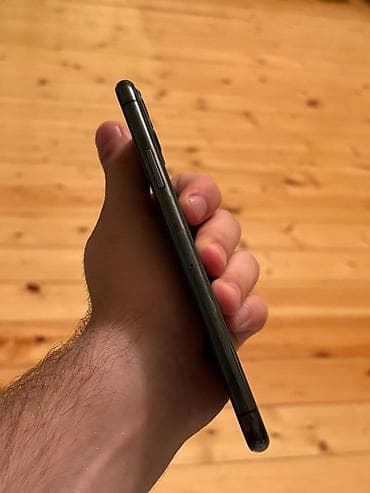 IPhone 11 Pro Max, 64 GB, Space Gray — 8