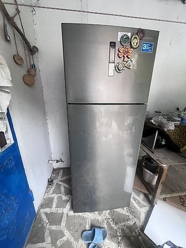 cinar soyuducuları: Salam.samsung firmasinindi. No frostdu 185/70/70 olculeri invertor — 1