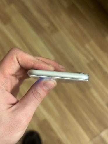 Powerbanklar: IPhone 8, 64 GB, Gümüşü, Barmaq izi — 4