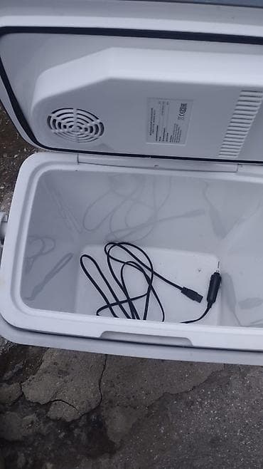 12 volt adapter: Maşın üçün soyuducudu tan dondurmur serin saxlıyır yeni alınıb lazım — 3