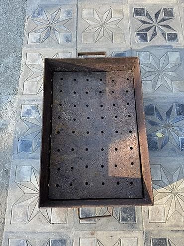 Manqallar, qrillər, barbekyu: Dəmir manqal/kömür qutusu - Material: qalın metaldan hazırlanmış, tam — 1