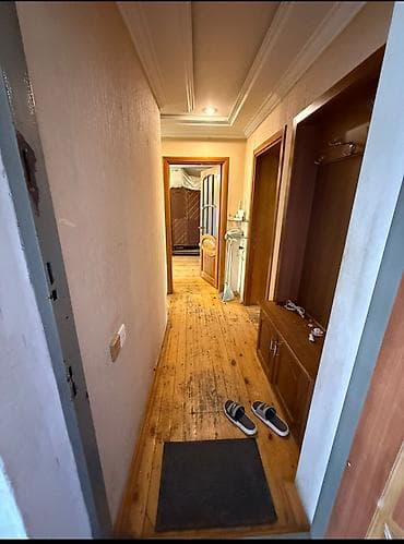 ev modelleri: Azadliq m. 10 deq mesafede 3 otaqli menzil kiraye verilir. Oz evimdir — 7