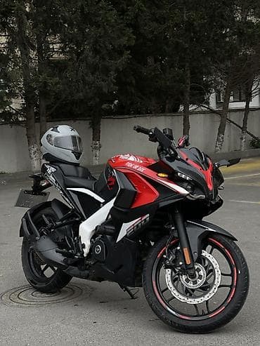 Bajaj - RS 200, 200 sm3, 2023 il