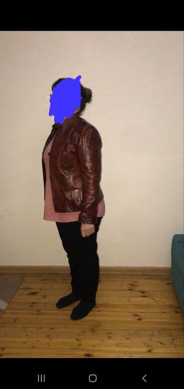 endirimli qadın geyimleri: Qadinlar ucun tebii dəri geyimler. Tezedi hamsi. Magaza baglanibdi — 3