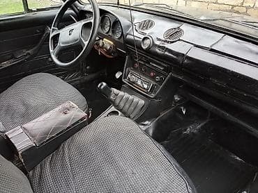 maşın lada: VAZ (LADA) 2106: 1.6 l | 1977 il 2000 km Sedan — 6