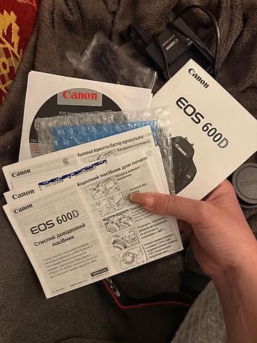 360 derece kamera: Canon EOS 600D DSLR fotoaparat + Canon EF‑S 18‑55mm obyektiv Az — 6