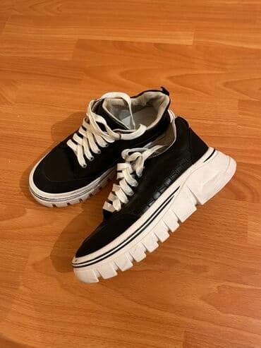 Botinkalar: 1 defe geyinilib fso. Olcu 38 — 1