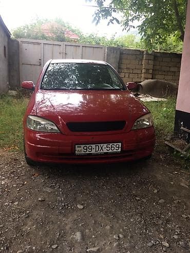 benzoxin qiyməti: Opel Astra: 1.6 l | 1998 il 200000 km Sedan — 3