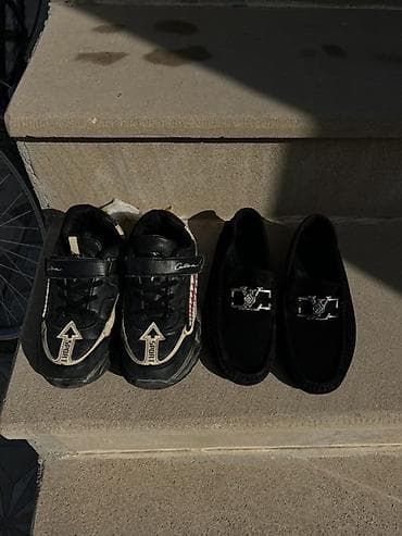 bot ayaqqabilar: İki cüt kişi ayaqqabısı dəsti - İdman ayaqqabısı: qara rəng — 1