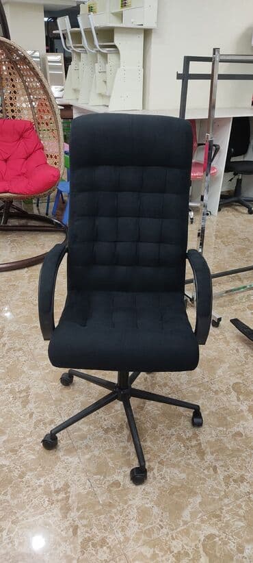 Yeni, Təkərli, Parça