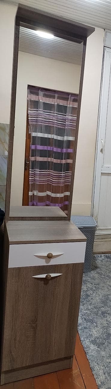 Yataq otağı və qonaq otağı üçün mebel dəsti - Tualet masası güzgü