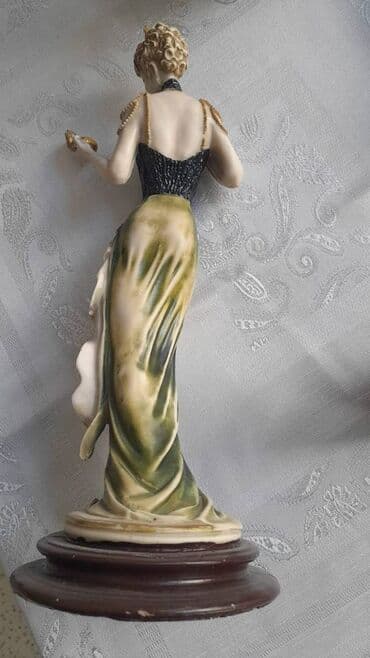 heykelcikler: Armani fiqur — 2