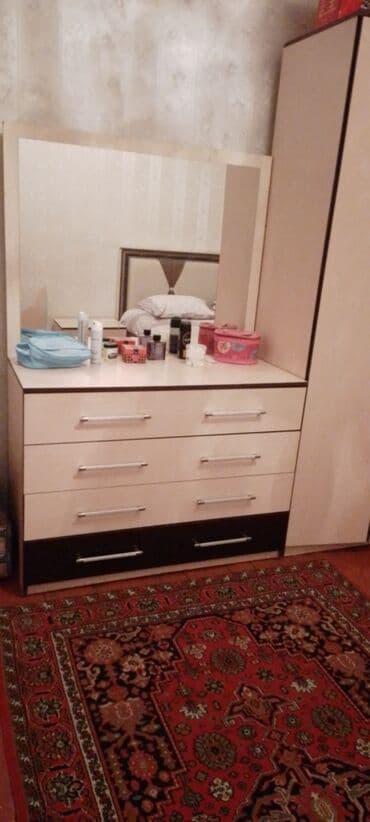 moydadır ölçüləri: Двуспальная кровать, Шкаф — 3