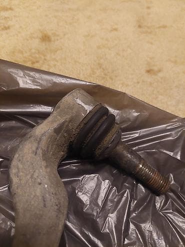 bmw hardtop: Məhsul: Avtomobil üçün ön asqı qolu (şarovoy başlıqlı) Təsvir: - Ön — 2