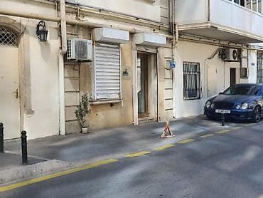 zigda kiraye menzil: 2 otaqdan ibarət 30kv obyekt düz yolun qırağında yerləşir. Qabağında — 2