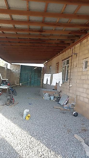 ev: 5 otaqlı, 100 kv. m, Yeni təmirli — 2