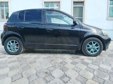 купить авто бу: Toyota Vitz: 1.3 л | 2000 г. Хэтчбэк — 4