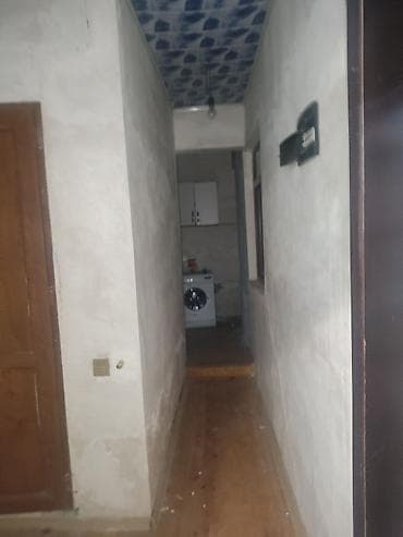Daşınmaz əmlak: Binəqədi qəs. 4 otaqlı, 150 kv. m, Kredit var, Orta təmir — 5