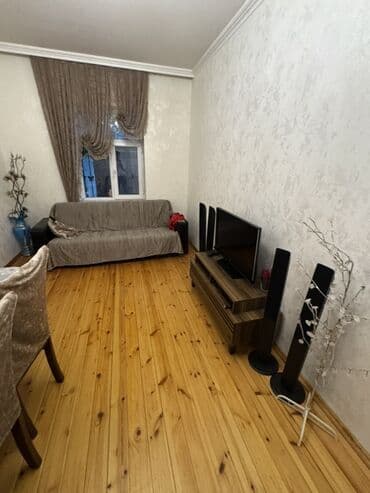 квартиры в аренду на длительный срок: 2 otaqlı mənzil – işıqlı və səliqəli planlanma - Geniş qonaq otağı — 8