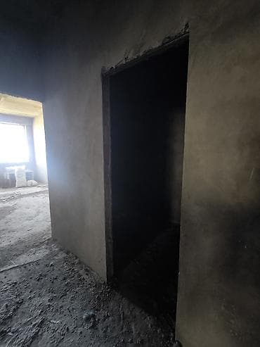 8 mikrorayon satilan evler: Yasamal, 3 otaqlı, Yeni tikili, 138 kv. m — 1