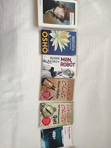 Hamisi bir yerde 30 manat
Elmler metrosuna catdirilma var