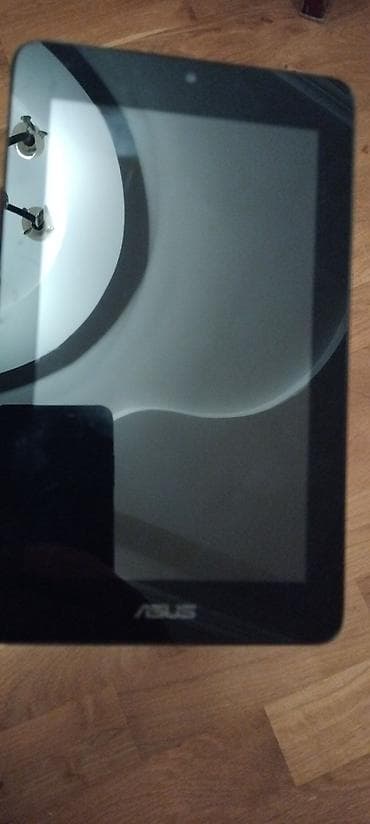 atouch tablet: ASUS planşet - Marka/model: ASUS (7 düymlük sinif – kompakt korpus) - — 3