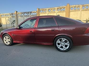 Opel Vectra: 1.8 л | Хэтчбэк — 1