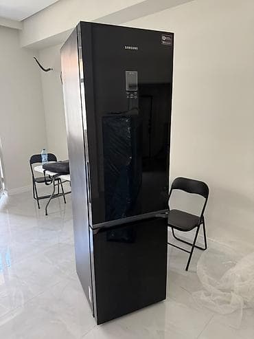 Soyuducular: 2 qapılı Samsung Soyuducu Satılır, rəng - Qara — 2