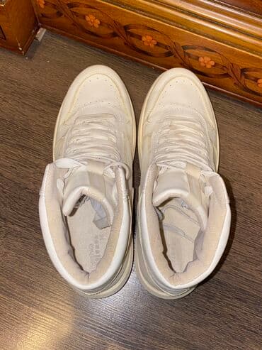 женские кеды сникерсы: Bershka, Размер: 38, цвет - Белый, Б/у — 4