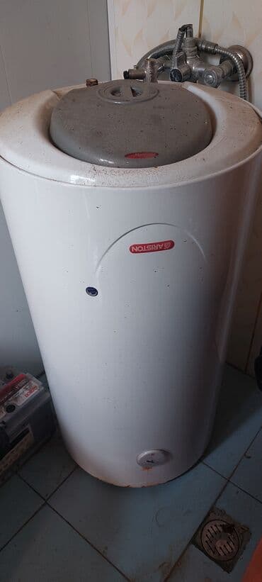Ariston 100 l.işlək vəziyyətdə
