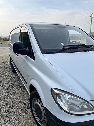 muherrikin hecmi: Mercedes-Benz Vito yük furgonu - Model: Vito (W639) - Mühərrik: 111 — 5