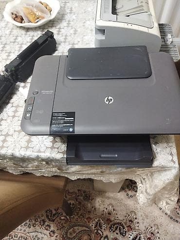Noutbuk və netbuklar: HP Deskjet 1050 çoxfunksiyalı cihaz - Funksiyalar: çap, skan — 1