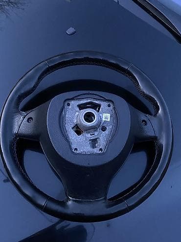 bmw sükanı: VHATSAPP YAZIN !!! Təcili satılır F10 sükanıdır BMW sükan çarxı – — 5