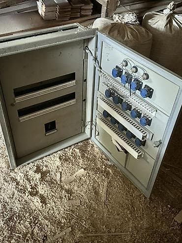 baklar ve cenler: Sənaye elektrik idarəetmə və paylayıcı panel - Marka: Panosan - Üst — 2