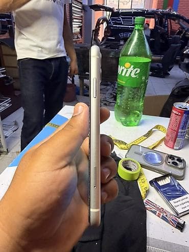philips xenium 9@9d: IPhone 11, 64 GB, Ağ, Face ID — 3