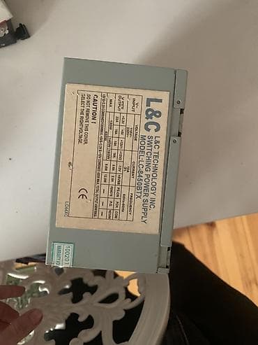 komputer plata: Masaüstü kompüter üçün hissələr dəsti Dəstdə olanlar: - Korpus — 5