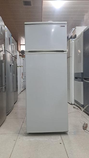 hotpoint soyuducu: İki qapılı soyuducu (üstdə dondurucu) - Klassik ağ korpus, mexaniki — 1