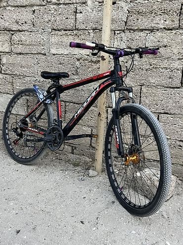 Meidah E300 satılır.2ay erzinde üstüne 150m yaxın pul qoyulub.Aliminum — 1
