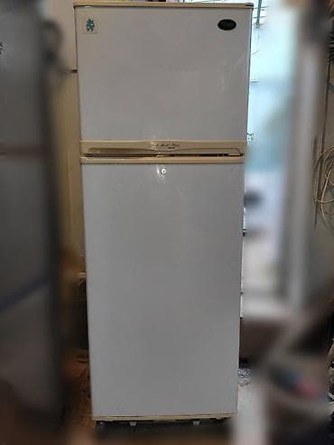 Soyuducu Supergeneral, tam işlekdir, əla siyudur, nofrostdur. İki — 2