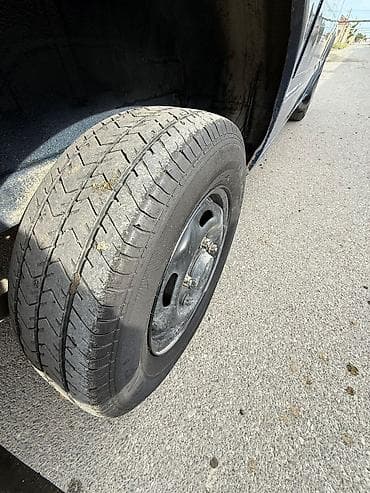 Avtomobil satışı: Ford Transit: 2.2 l | 2011 il 222000 km Van body type — 4