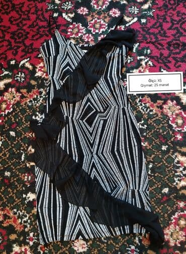 Нижнее белье: Zərif və diqqətçəkən qadın geyimləri: 1) Qara-gümüş rəngli, nazik — 1