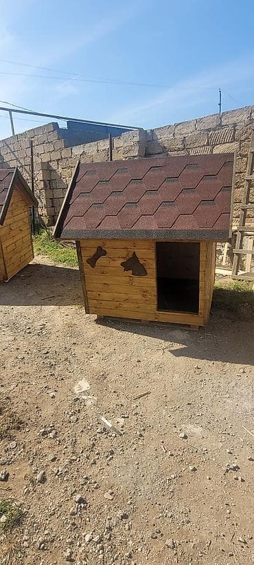 Taxta it evi - Material: keyfiyyətli taxta panellər, kənarları