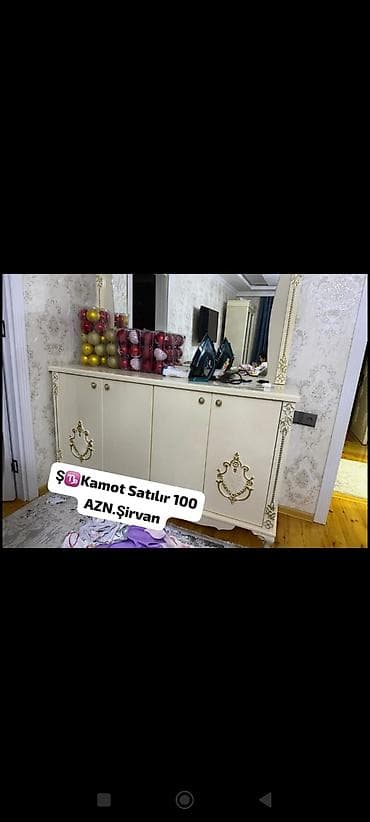 Стеклянная витрина-шкаф — 2