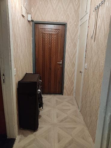 Salam 1 nəfər otaq yoldaşı lazımdı oğlan tələbə işləyən fərq etmir yaş — 1